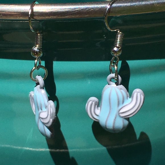 Fun cactus 🌵 saguaro cacti - Picture 5 of 6